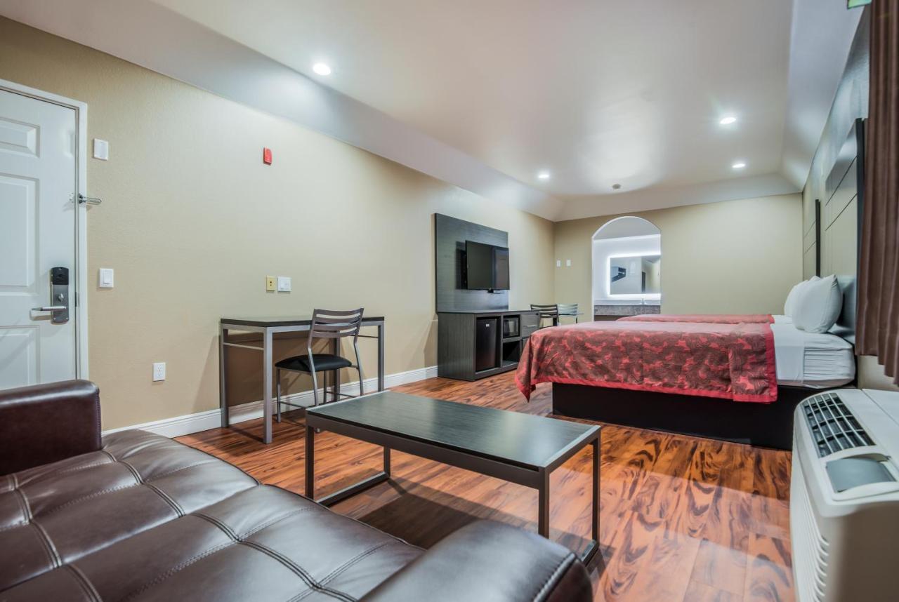 Scottish Inns & Suites Iah Airport-Beltway 8 Aldine エクステリア 写真