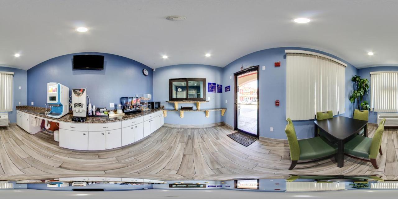 Scottish Inns & Suites Iah Airport-Beltway 8 Aldine エクステリア 写真