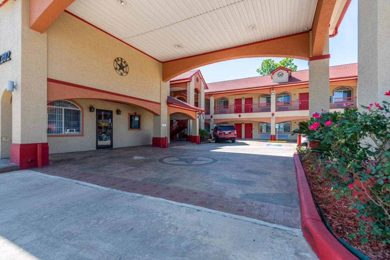 Scottish Inns & Suites Iah Airport-Beltway 8 Aldine エクステリア 写真