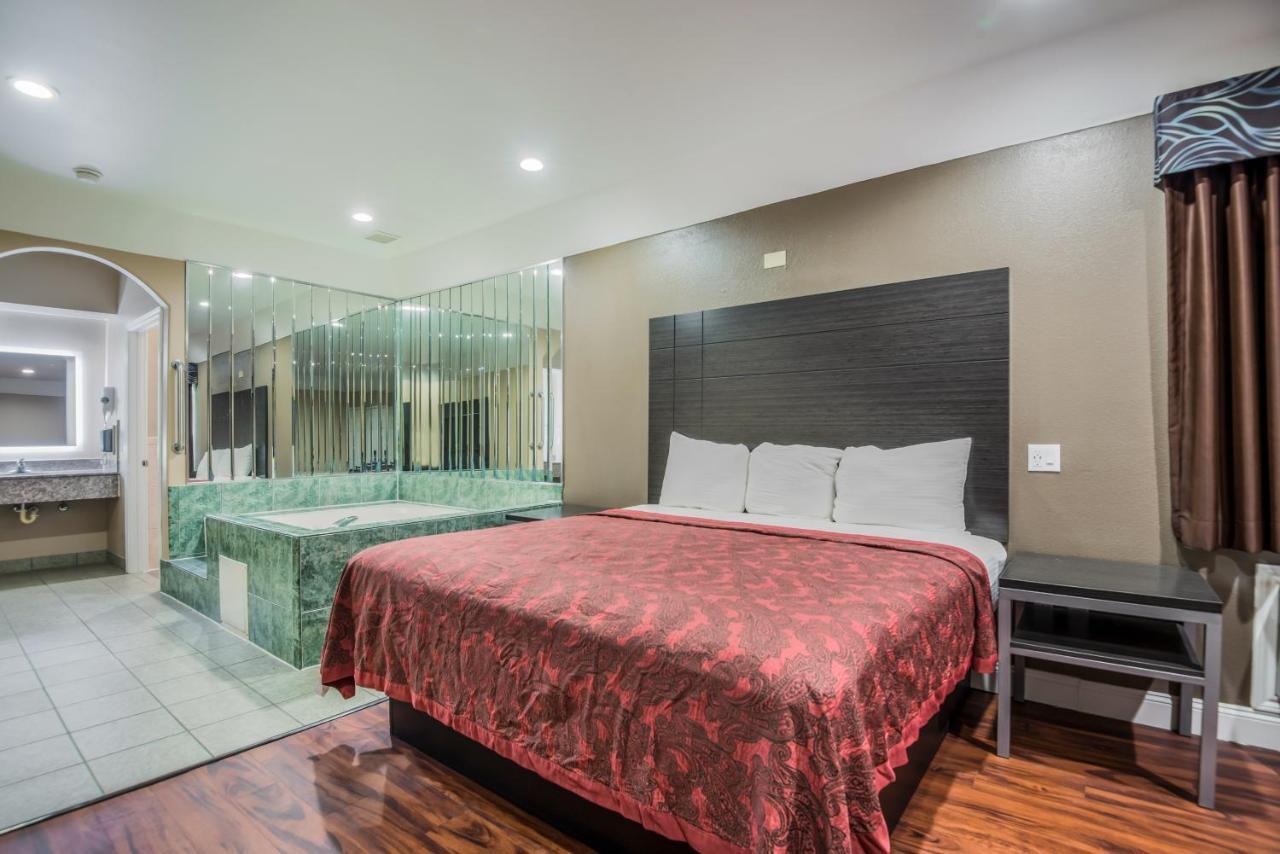 Scottish Inns & Suites Iah Airport-Beltway 8 Aldine エクステリア 写真